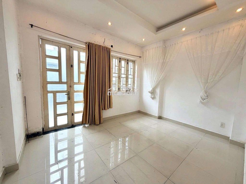 Chủ gấp bán trong 07 ngày tại nguyễn hữu cảnh giá 5,9ty - 40m2, 4pn - Ảnh 3