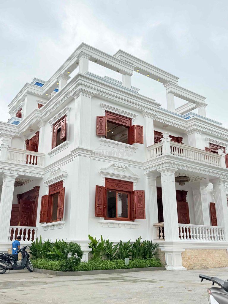 Biệt phủ đẹp quận 12… thế giới không gian rất mỹ miều - Ảnh 2