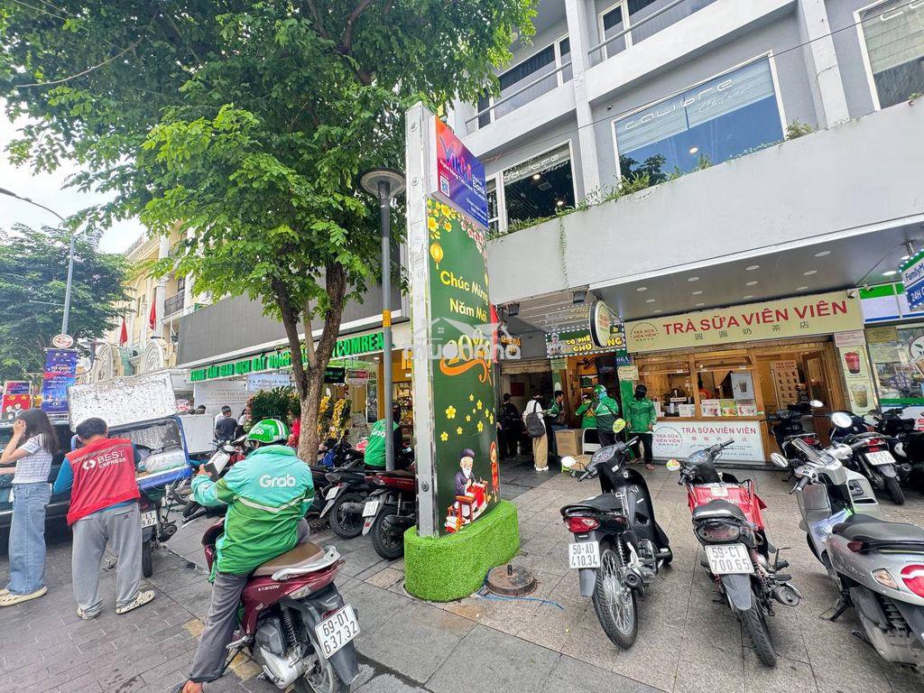 Cho thuê mặt bằng phố đi bộ nguyễn huệ, quận 1 - Ảnh 2