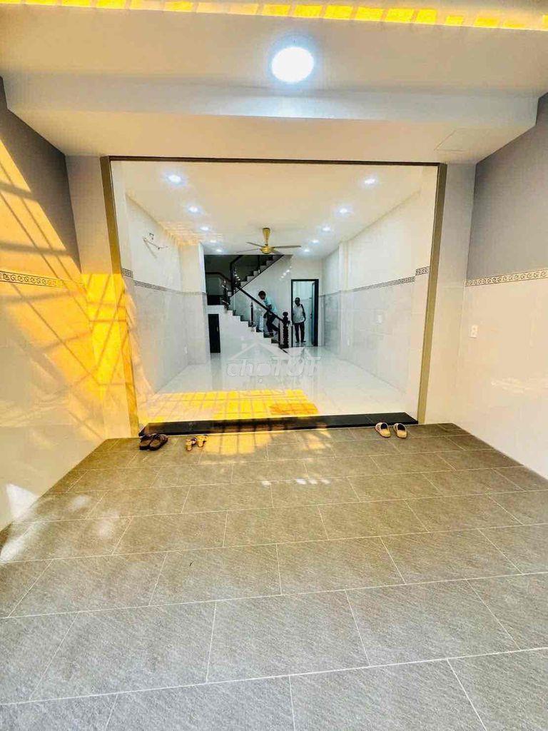 Chủ đầu tư hơn 1 tỷ làm mới keng lại nhà hxh gần d2 -7pn-7wc-28tr tl