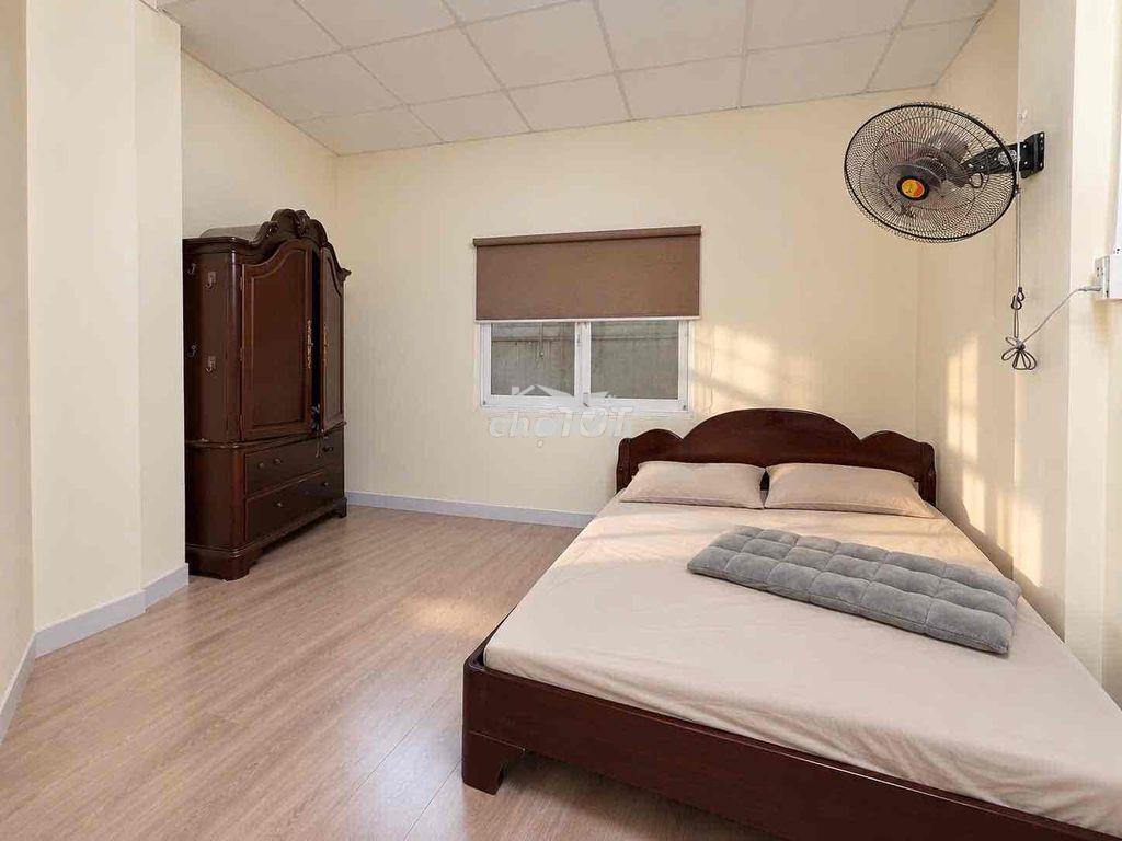 Cho thuê căn hộ 2 phòng ngủ ngay gần vạn hạnh mall - đại học kinh tế - Ảnh 4