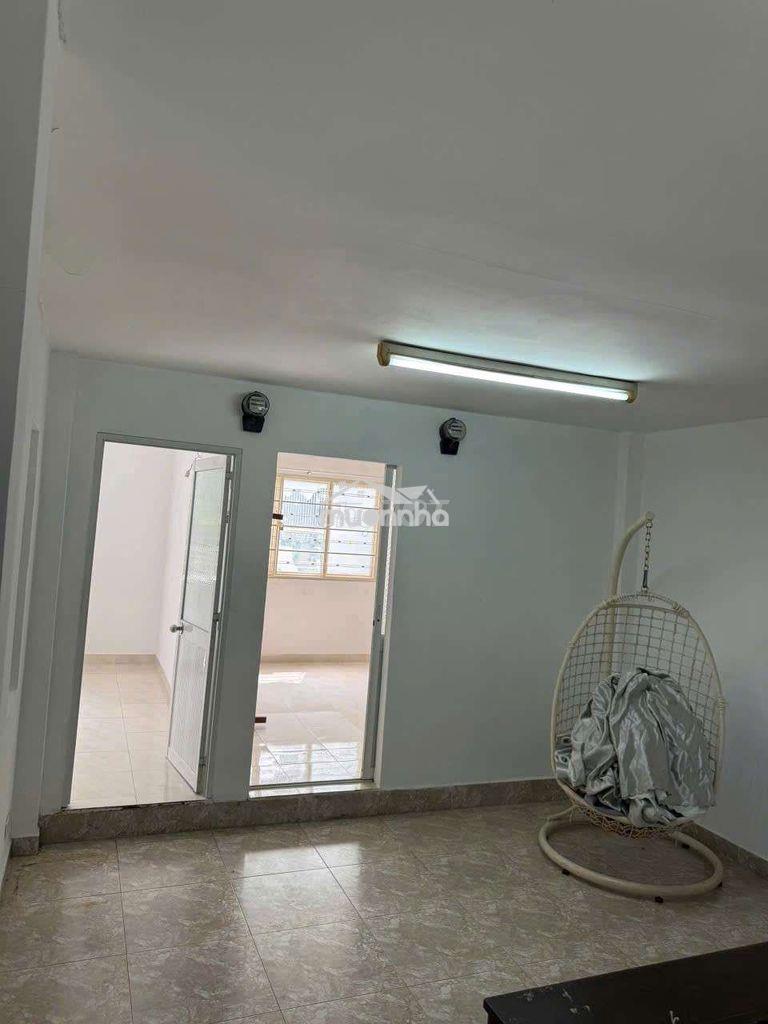 Nhà 4pn, 3wc. sd 96m2 gần bxmđ cũ. bình thạnh  - 2