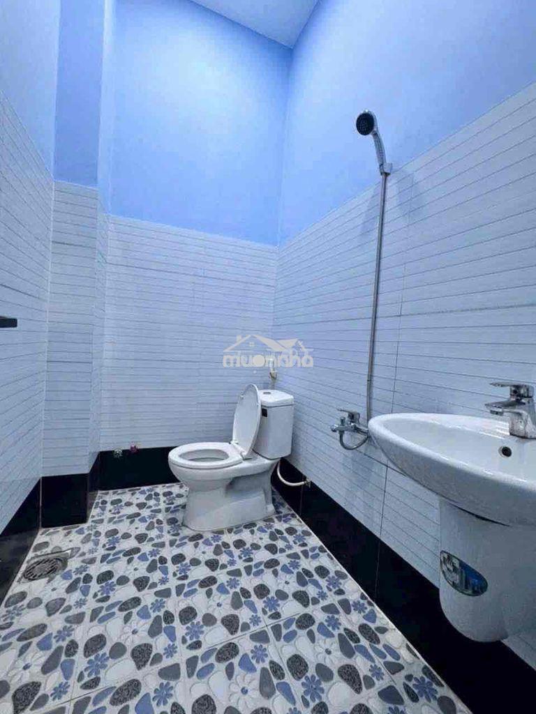 Nhà cho thuê ngay bến xe quận 8 - Ảnh 4