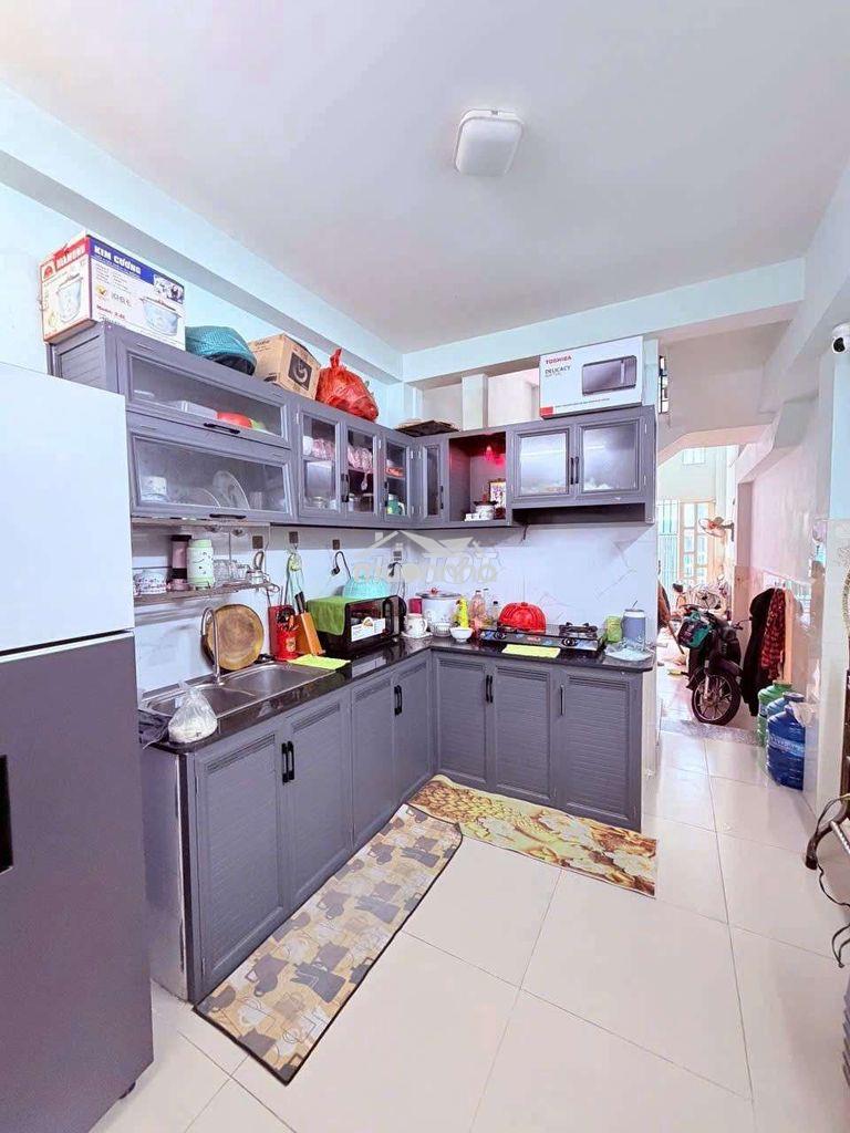 🏡 Bán nhà hẻm rộng thông 1225 đường phạm thế hiển p5 q8
- Ảnh 4