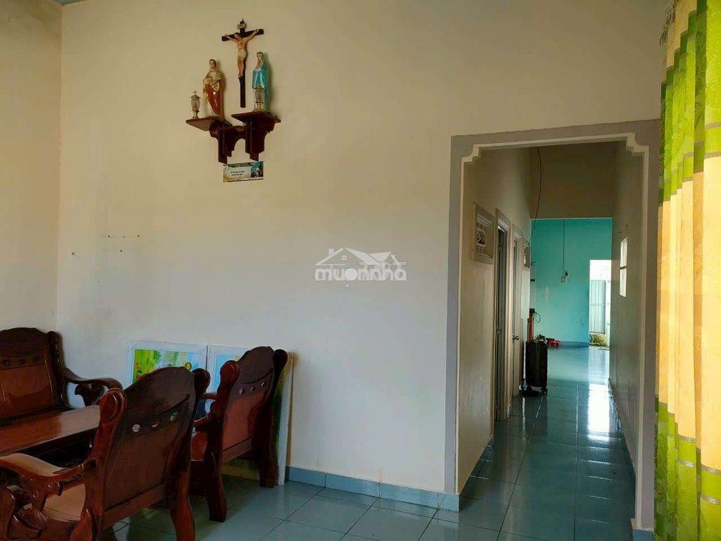 Nhà rộng thoáng an ninh ngay khu dân cư - Ảnh 4