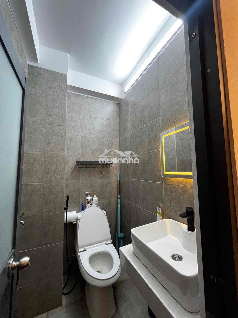 Pass gấp căn 4tr8 sát vạn hanh mall - Ảnh 3
