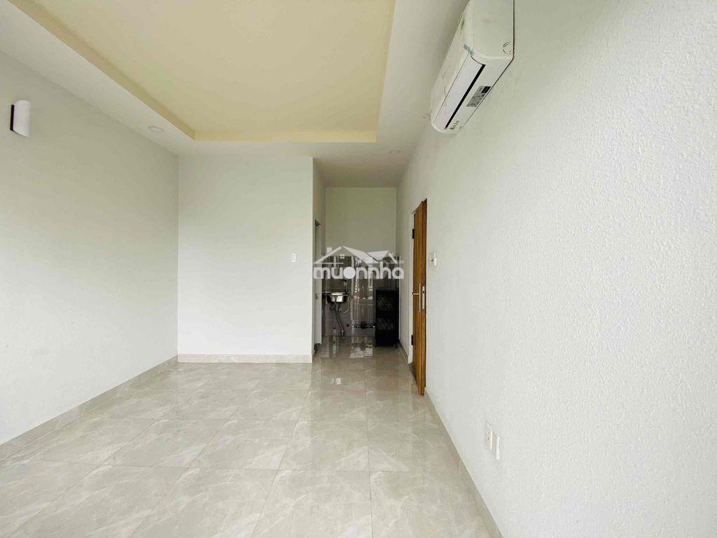 Cho thuê phòng trống ban công, ngay cầu tân thuận - Ảnh 4