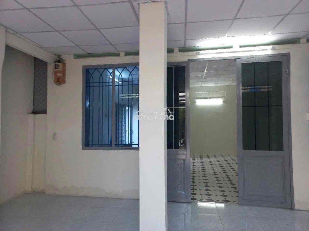 Cho thuê kho xưởng sạch sẽ bà điểm - Ảnh 4