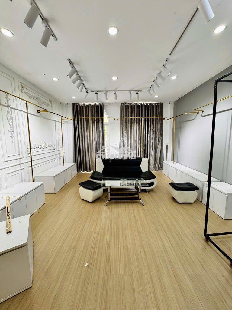 Nhà đường nguyễn văn đậu diện tích: 4,5x20m trệt 2 lầu st cho thuê - Ảnh 2