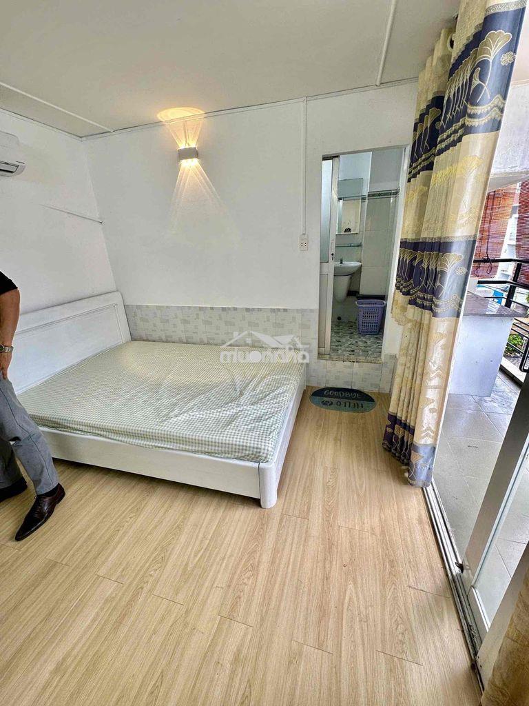 Cho thuê phòng trọ ban công + tách bếp full nội thất – kdc trung sơn