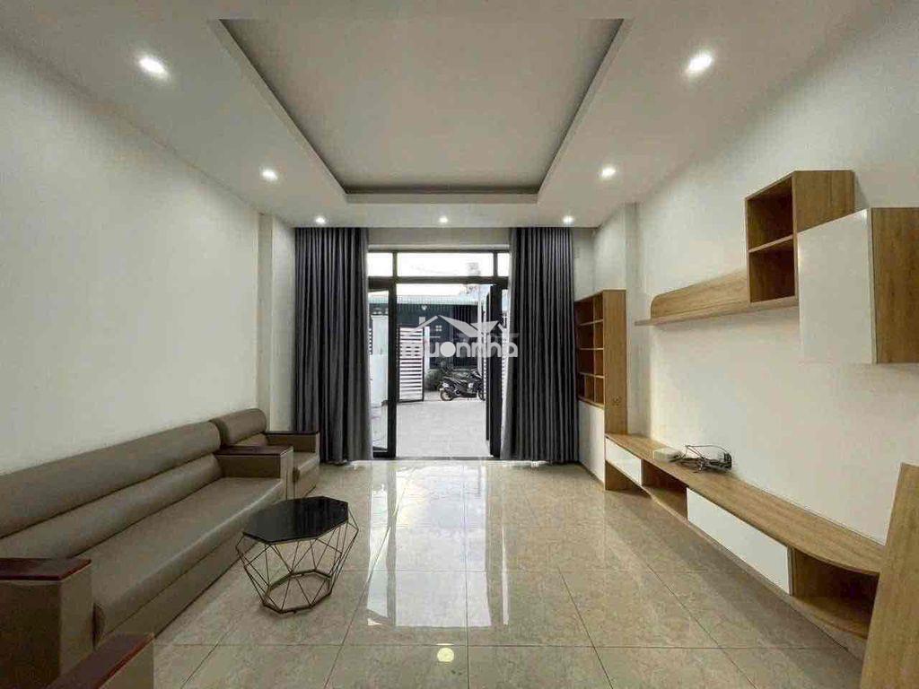 Cho thuê nhà phố hẻm phạm ngọc thạch nội thất cơ bản - Ảnh 3