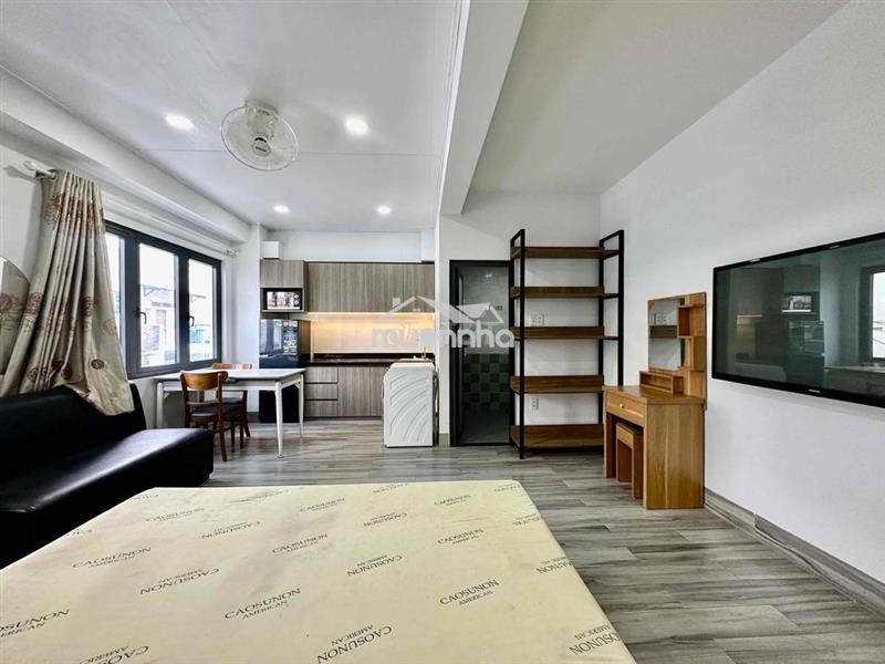 Căn hộ 50m2_ đường nguyễn tri phương quận 10_ gần đh ueh cơ sở b