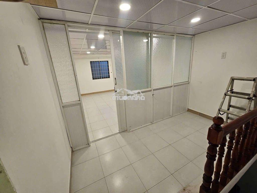 Cho thuê nhà gần mặt tiền chỉ 8tr - Ảnh 4