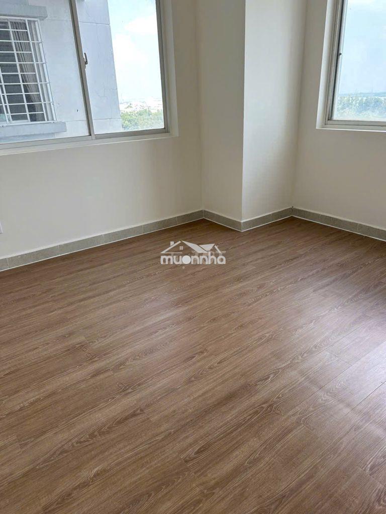 Bán căn 3pn2wc 87m2 phú mỹ thuận, nhà sơn sửa như mới. giá bán: 2.7 tỷ - 3