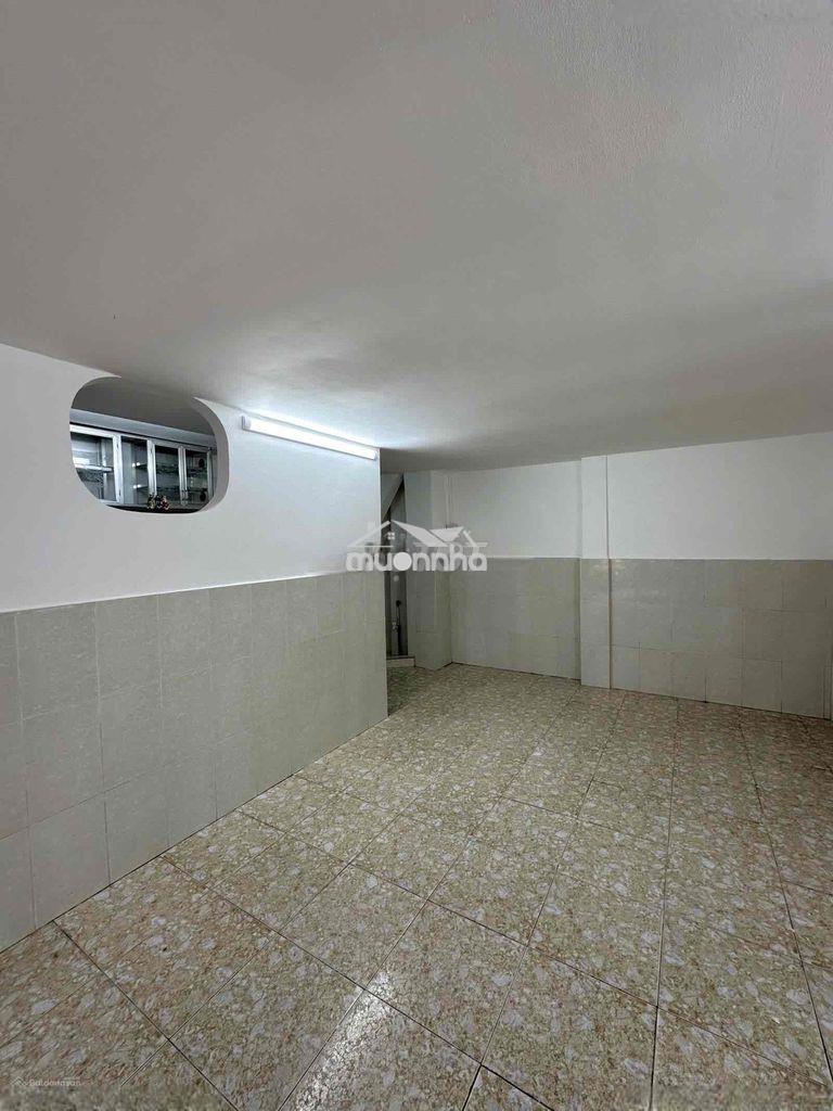 Nguyên căn khu ẩm thực phan xích long, 2pn 2wc 1 trệt 1 lầu - Ảnh 3
