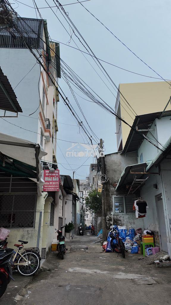 Nhà đẹp | xe hơi đậu cửa | cạnh công viên cây sộp | 4m x 22m - 2