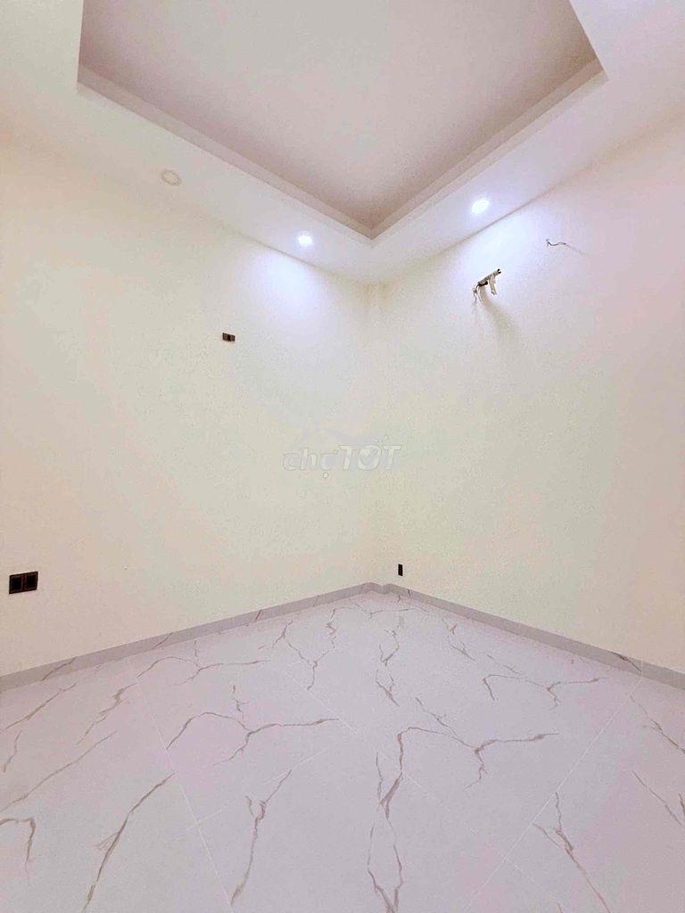 Nhà mặt tiền hoàng diệu phước long nha trang  ngang 11m - Ảnh 3
