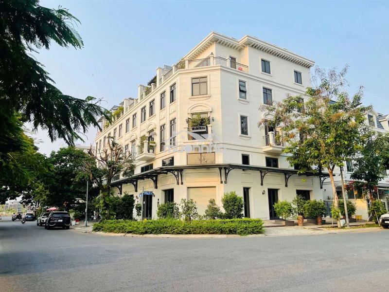 Căn góc 2mt shophouse lakeview city 5 tầng nt cơ bản có thang máy 30tr