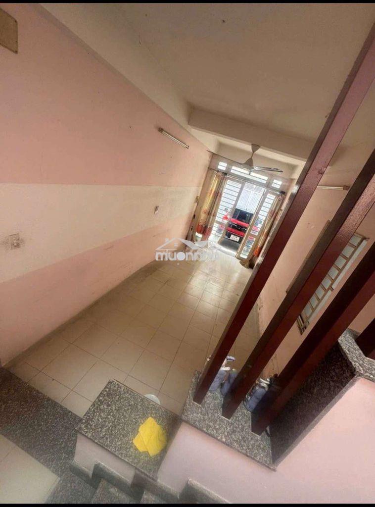 Nhà có chỗ để ôtô, 4pn 4wc. gần chợ bà chiểu. bình thạnh - 4