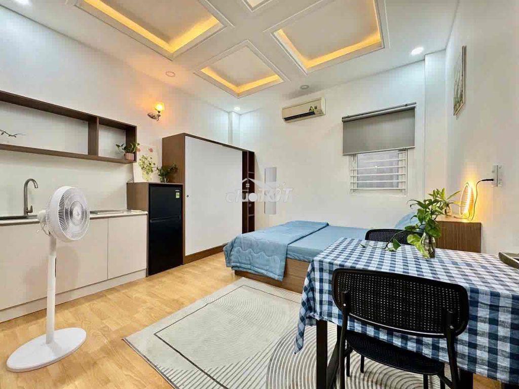 Nhà mình đi mỹ nên share lại 2p cuối ful nt tại 98f lê lai q.1 ạ 4,78t - 3