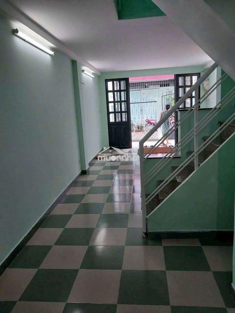 Nhà hẻm xe hơi phan huy ích dt 4x18m 1 lầu