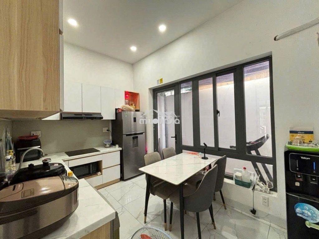 Không lỗi , không quy hoạch - dtt 160m2, 5,6 tỷ ,xe hơi, lê hồng phong - Ảnh 4