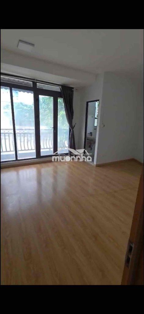 Nhà cho thuê nguyên căn giá 10tr mặt tiền đường q7 - 4