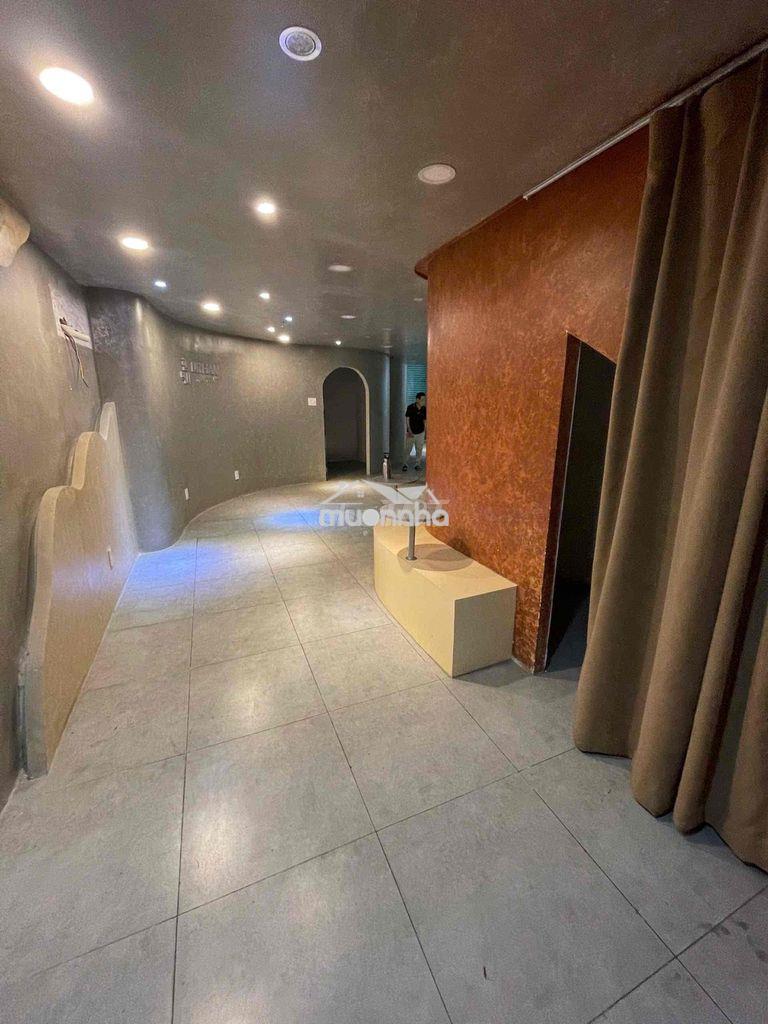 🏡Siêu phẩm tòa nhà ngay trung tâm quận 10🚨 - diện tích lên tới 200m2 - Ảnh 2