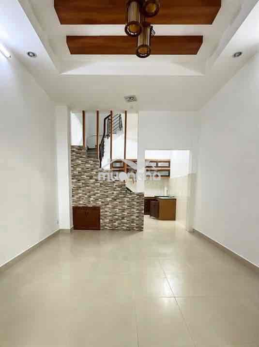 Nhà cho thuê 2pn 3 wc ni sư huỳnh liên