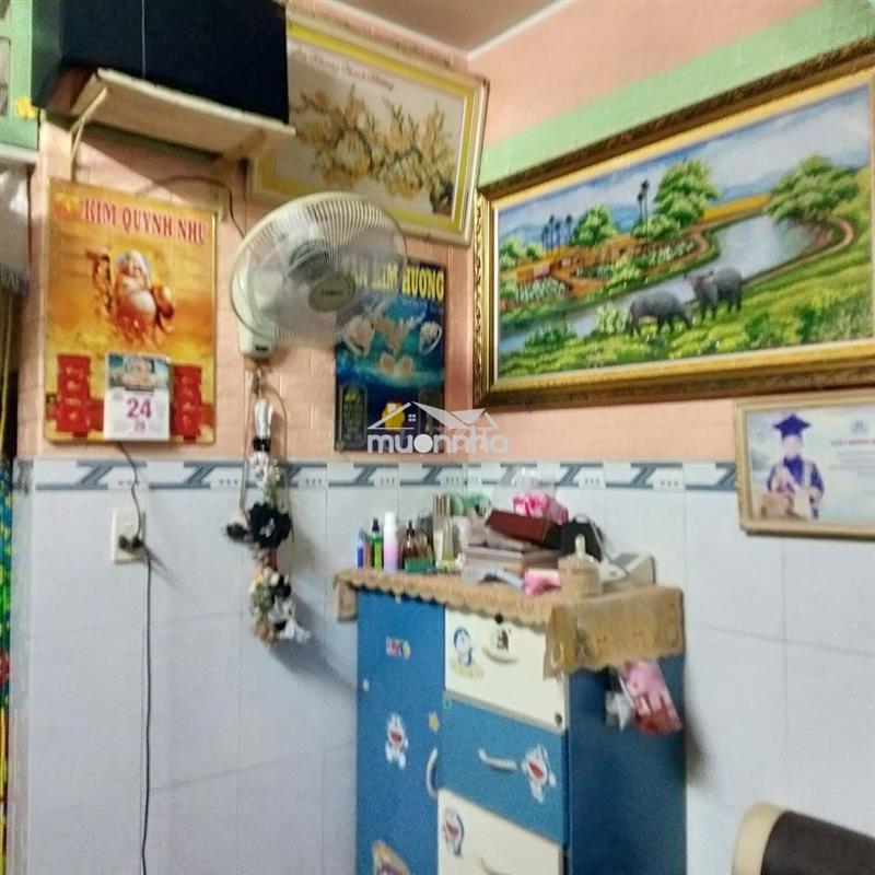 Nhà ở liên kề,cách chợ chiều 200m,dương xe hơi6m