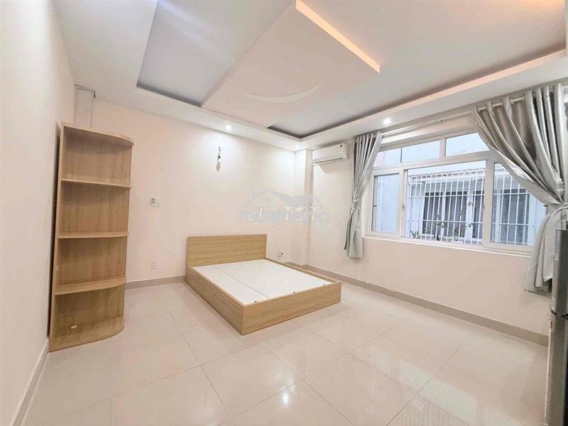 Chdv tầng trệt - full nội thất 40m2 - sân sau rộng- trống sẵn ở liền