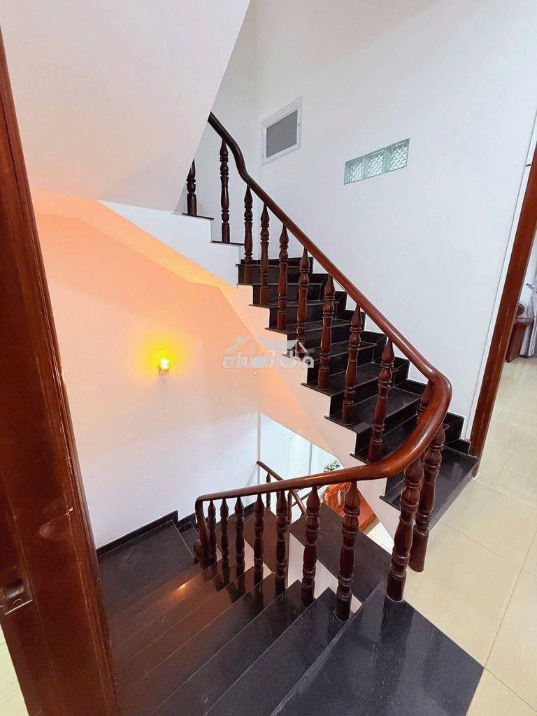 Cho thuê nhà lầu mới đẹp hẻm rộng 5m thông phường tân chánh hiệp q12 - Ảnh 2