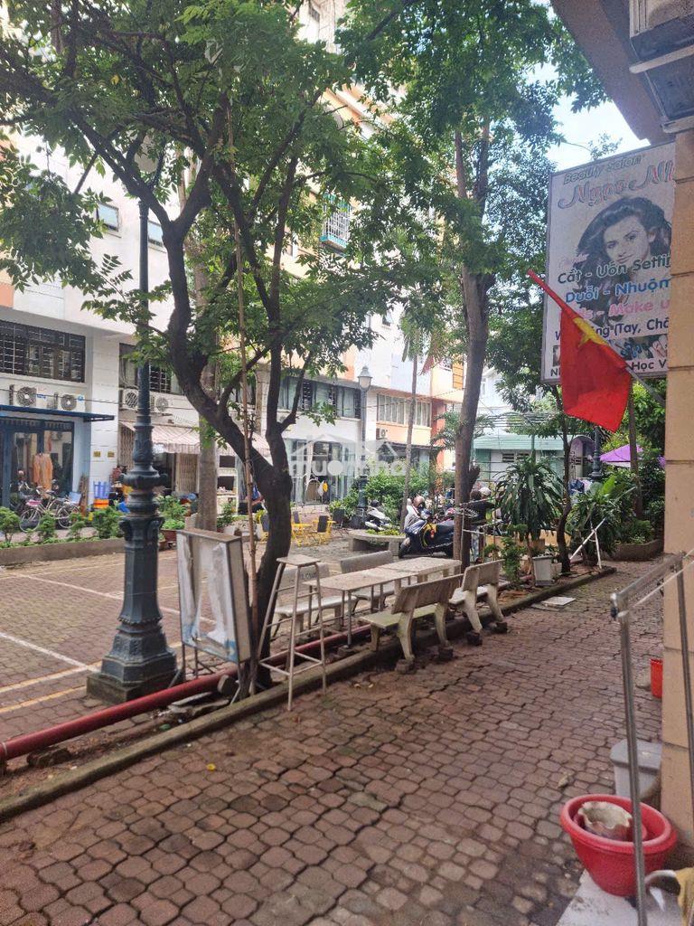 Cho thuê nguyên căn or share lại căn hộ trệt 3pn dt 90m2 khu nam long