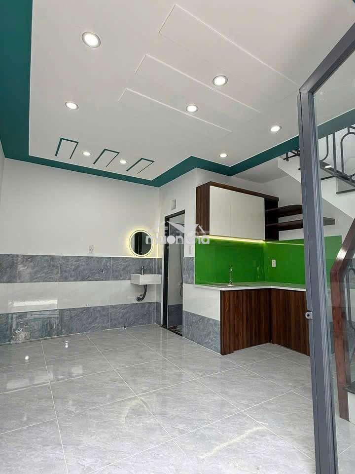 Bán lỗ nhà hóc môn 350 triệu, có shr, giáp quốc lộ 22 - Ảnh 2