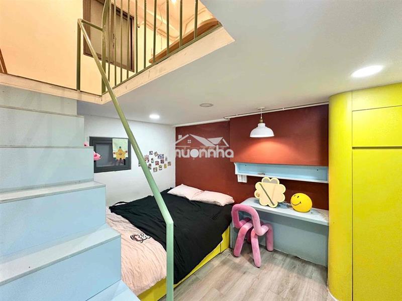 Duplex siêu đẹp siêu rẻ ngay trung tâm quận 1