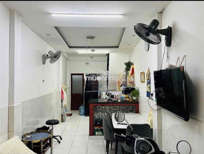 Cho thuê nhà nguyên căn đường phan văn hân p17 quận bt