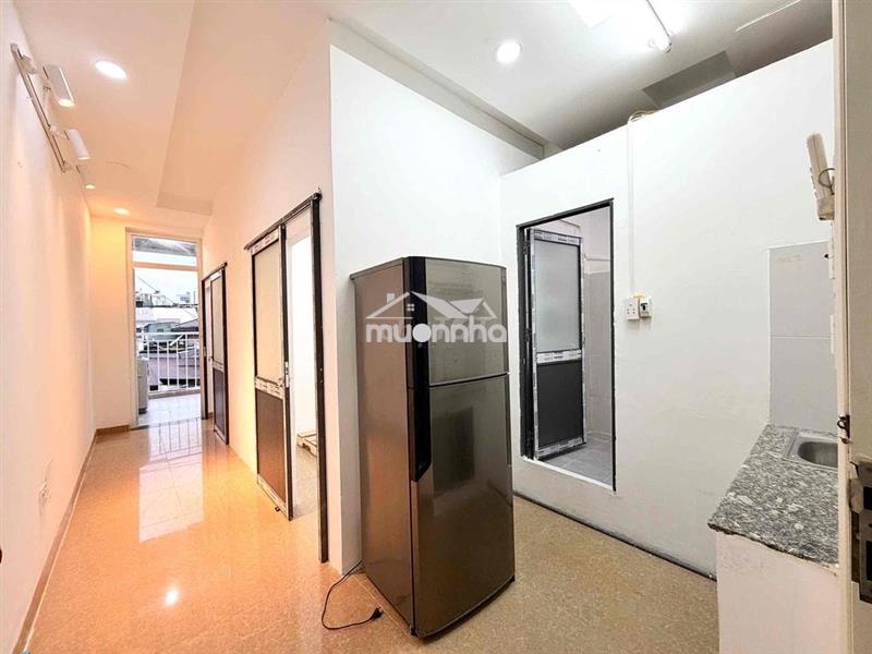 Cho thuê căn hộ 2 phòng ngủ bancol full nt 4ng4xe ngay cầu lê văn sỹ
