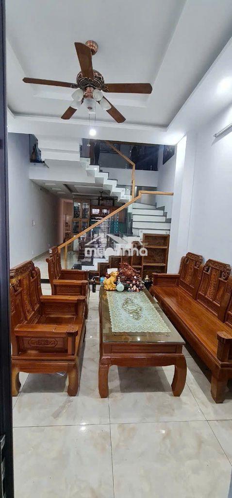 Cho thuê nhà 3 tầng mặt tiền đường tố hữu gần xô viết nghệ tĩnh