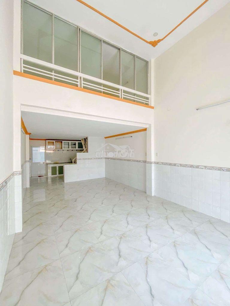Bán nhà 2 tầng sát aeon bình tân nhỉnh 3ty 52m2, hẻm 4m thông