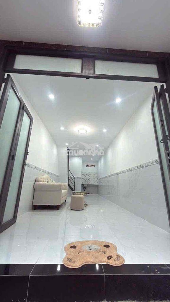 Nhà đẹp phạm hùng bình chánh hẽm xe hơi giá rẽ