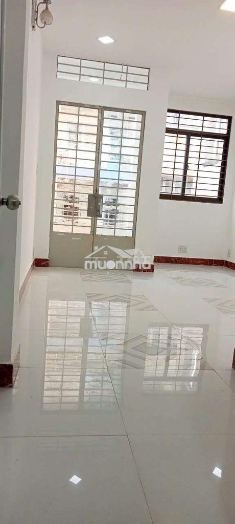 Cho thuê nhà mặt tiền vĩnh viễn q10 - 4