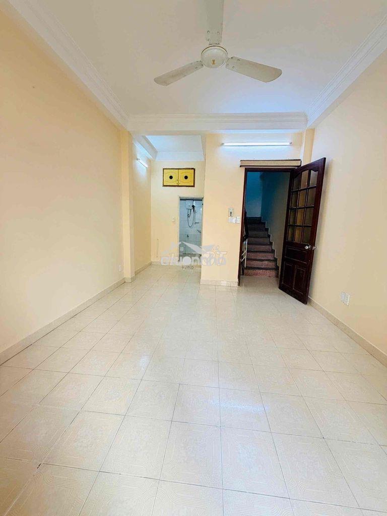 Phòng cho thuê 20m giá 4 triệu đồng hoàng diệu q4 - Ảnh 2