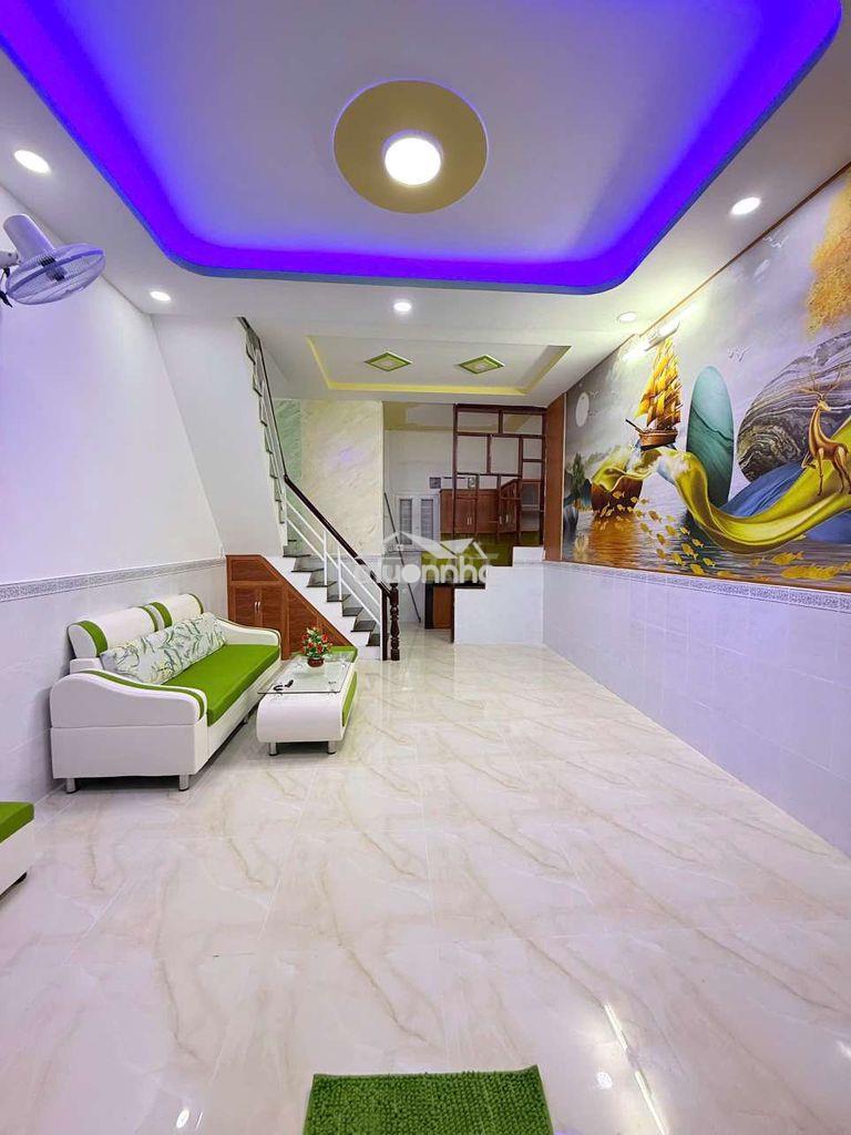 Bà điểm nhà mới hoàn thiện khu trung tâm - Ảnh 2