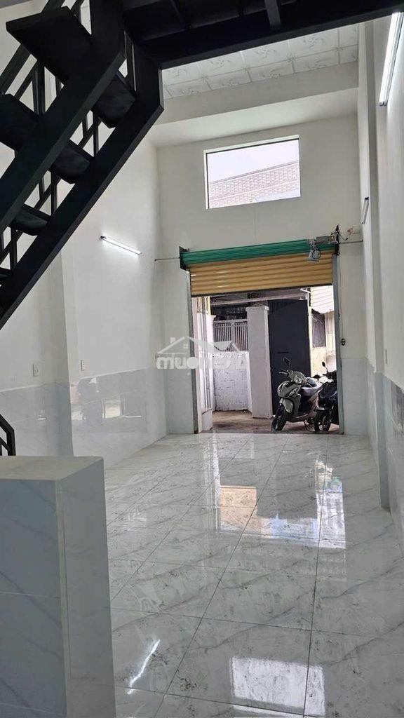 🏠 Nhà mới 2phòng + đúc lửng gần chợ chữ s,trần v mười, xuân thới đông