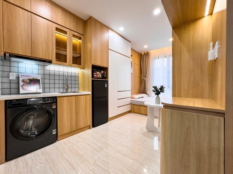 Cho thuê căn hộ ban công gần chùa vĩnh nghiêm, trần quang diệu quận 3