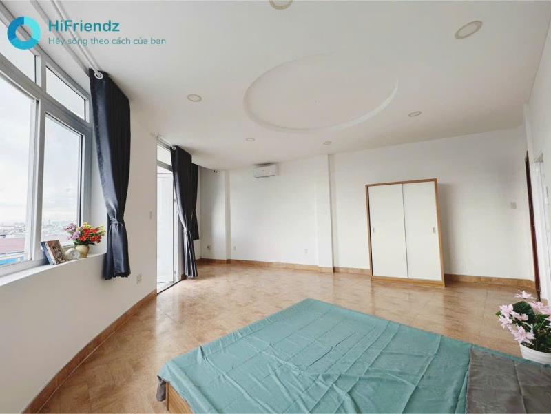 Penthouse siêu to khổng lồ 70m2 | view thành phố cực chill - Ảnh 4