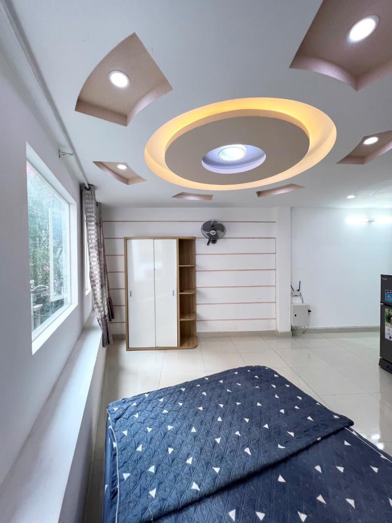 Cho thuê căn hộ studio- full nội thất - cửa sổ to- máy giật riêng- tách bếp-nguyễn trọng tuyển-phú nhuận