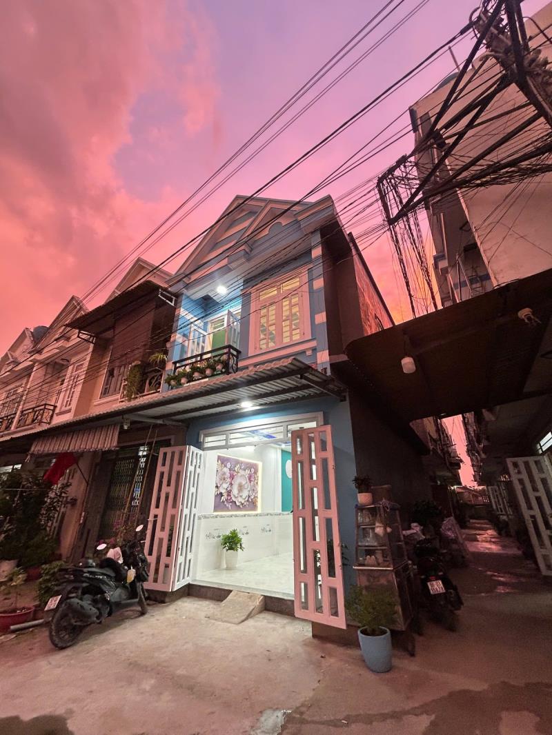 Nhà hẻm oto sân 8m - giá 750 triệu - Ảnh 2