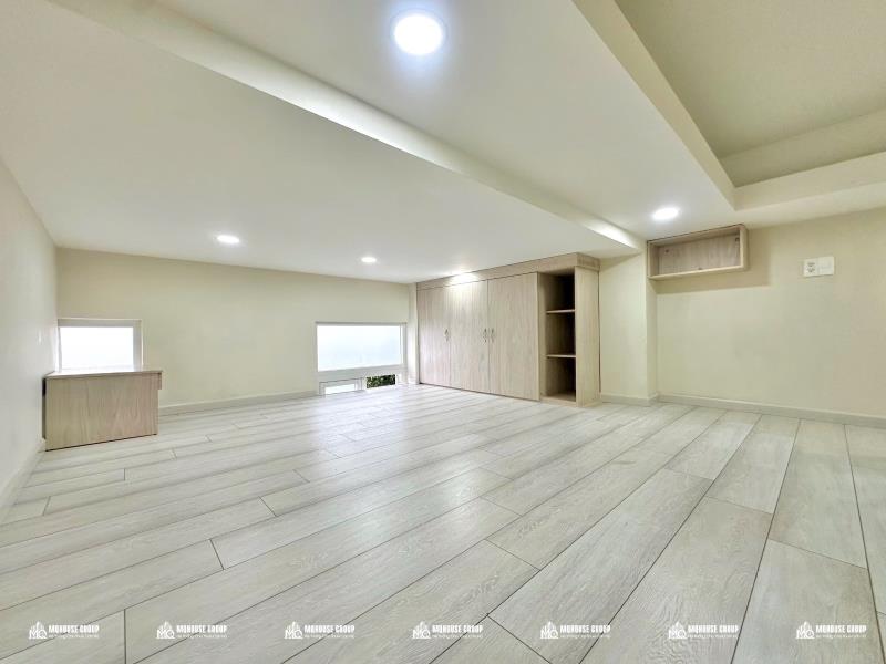 Cho thuê căn duplex siêu đẹp hiện đại ngay cộng hòa đối diện etown - Ảnh 4