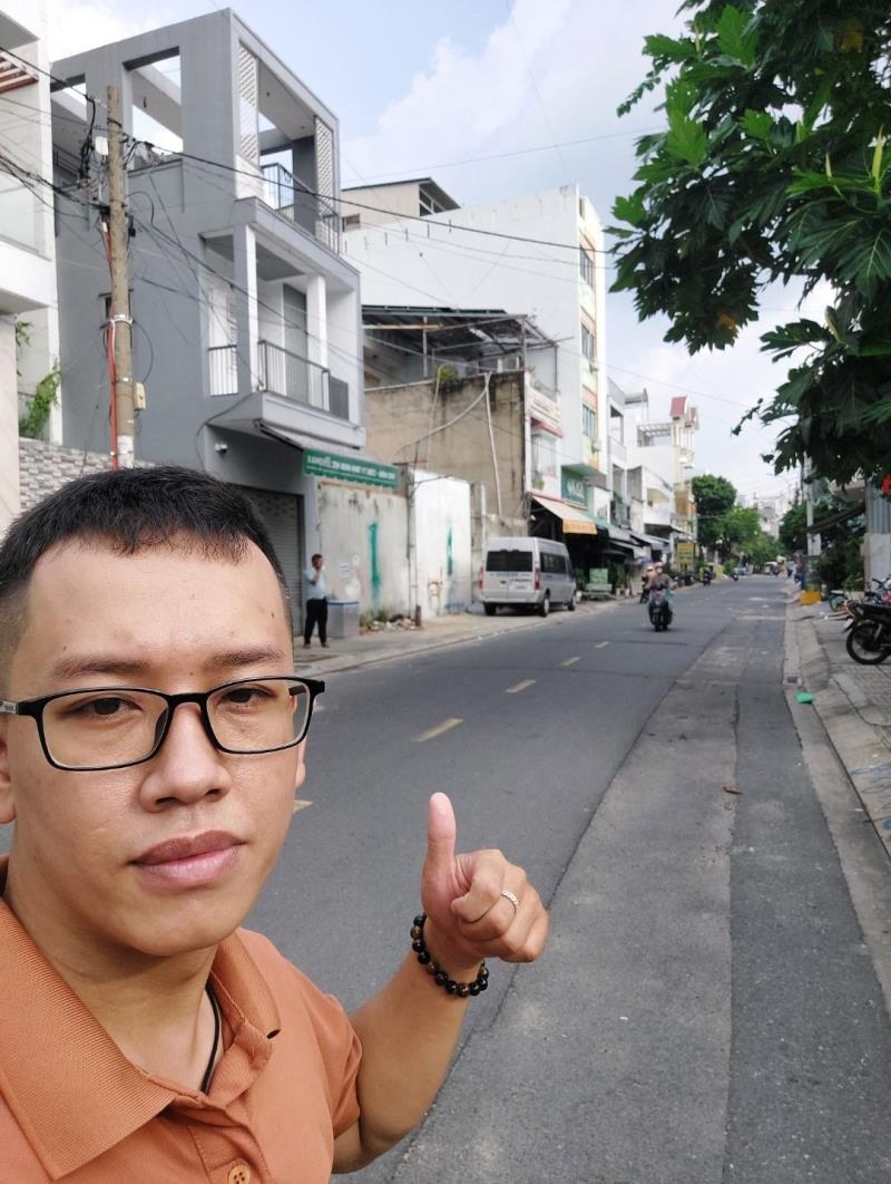 Bán gấp nhà ngay ngã tư bốn xã kề tân phú giáp quận 11 84m2, 3 tầng 